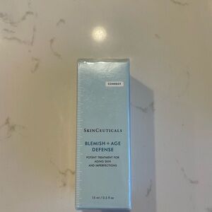 SkinCeuticals Blemish + Age defense Skincare Product 30 ml